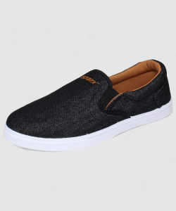 Sparx SM 402 Stylish Comfortable