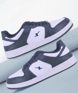 Sparx SM 747 Stylish Comfortable