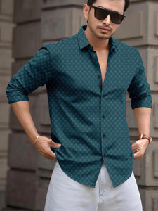 SPOQUE Men Printed Casual Dark Green Shirt
