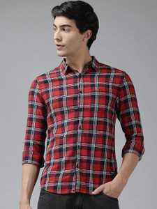 Spykar Men Checkered Casual Red Shirt