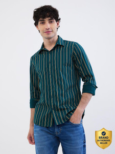 Spykar Men Striped Casual Green Shirt