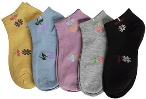sting bee women floral print low cut
