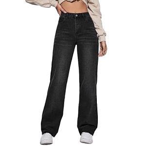 Straight-fit Jeans for Women are a Versatile