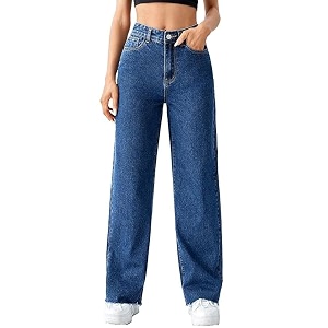 Straight-fit Jeans for Women are a Versatile