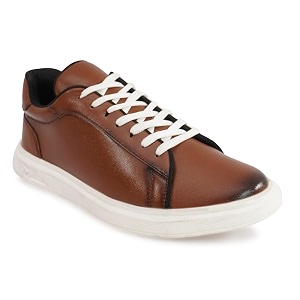 Stylish and Trending Sneaker