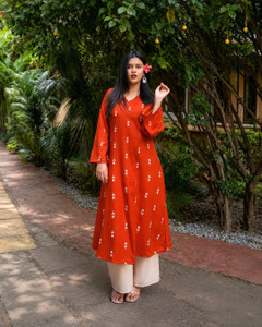 Stylum Women Kurta Palazzo Set