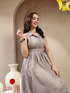 Stylum Women Solid Flared Kurta