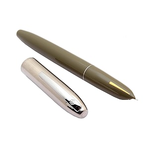 success stationery hero pen original fountain pen  ink pen for students  extra fine nib  vintage chinese fountain pen  ink pen for men  gift pen hero 565 military green