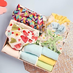 superbottoms gift combo pack of 1 newborn uno 1 dry feel langot 1 dry feel soaker amp 1 keychain baby gift set for newborn  baby shower gift for parents newborn gift set pack of 4 items