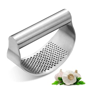garlic press squeezer stainless steel rocker crusher amp chopper for garlic amp ginger with ergonomic handle pack of 1
