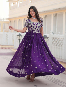 Tasrika Women Kurta Set