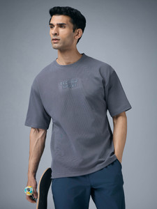 TECHNOSPORT Self Design Men Round Neck Light