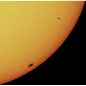 634 x 634 black polymer solar film sheet - 1 each