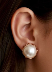 tiso stylish white pearl earings for women and girls pearl alloy brass cuff earring earring set huggie earring rhinestone studs stud earring