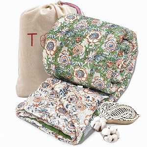 toaiart jaipuri quilt  lightweight comforterrazairajai  hand quilted  block printed reversible 3 layer premium mulmul cotton cotton wool filling queen size 90 x 108  messy garden