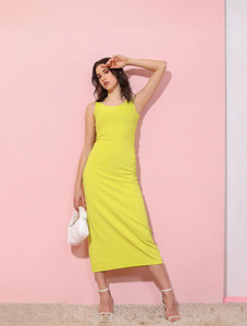 Tokyo Talkies Women Ribbed Yellow Midi Calf