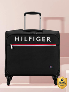 tommy hilfiger orlean plus overnighter  briefcase 4 wheels - 18 inch