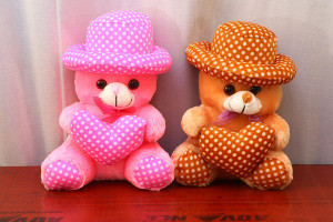 toys adventure soft teddy bear cap style with heart pack of 2 pinkbrown color  - 33 cm brown pink