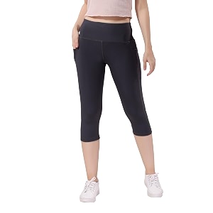 TRASA Active 3 4th Yoga Pants for