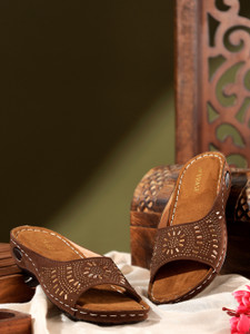TRASE Women Flats