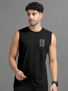 Trend Twist Printed Men Scoop Neck Black