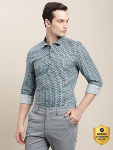 TURTLE Men Printed Casual Blue Shirt