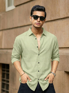 Tyzlo Men Solid Casual Light Green Shirt