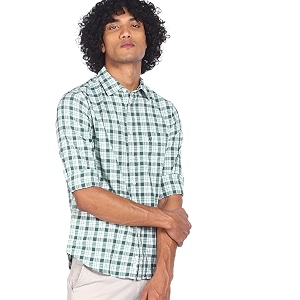 U.S. POLO ASSN. Mens Slim Fit Button