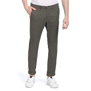 U.S. Polo ASSN. Mens Slim Fit Mid