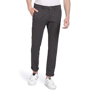 U.S. Polo ASSN. Mens Slim Fit Mid