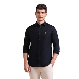U.S. POLO ASSN. Solid Tailored Fit Shirt