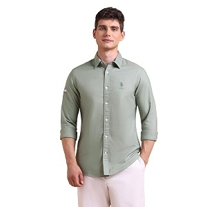 U.S. POLO ASSN. Solid Tailored Fit Shirt