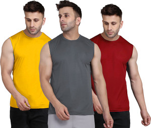UDI n ADI Solid Men Round Neck