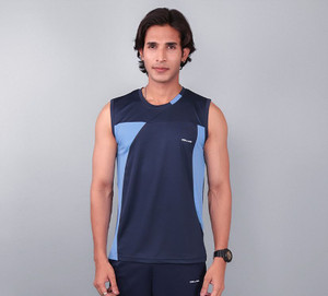 UDI n ADI Solid Men Round Neck