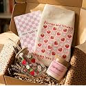 THE UMBRELLA STORE Delulu Girl Coquette Aesthetic Gift Hamper - Curated Cozy Box with Pink Checkered Book, Strawberry & Flower Glass Tumbler (Girlhood)