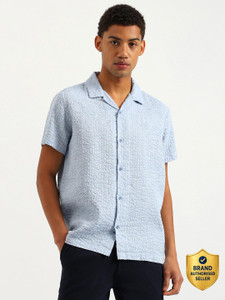United Colors of Benetton Men Self Design