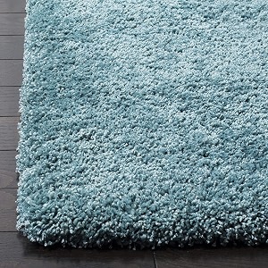 Urban Modern Decor Featuring Soft Shaggy Carpet