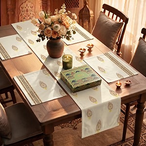 Urban Space Festive Gift Set - Cotton
