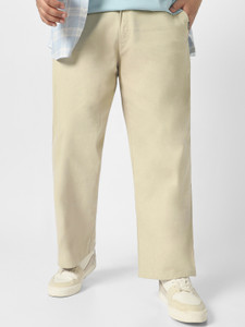 Urbano Plus Loose Fit Men Cream Trousers