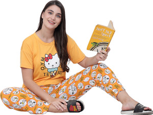 vaaliyan women night suit set yellow printed