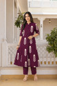 VAANEEP Women Cotton Blend Kurta Pant Set