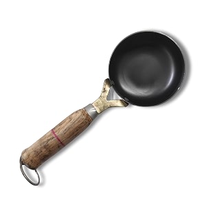 iron tadka pan thalippu karandi with wood handlegas compatible  cookware frying dal  small and handy  naturally non-stick 4 inches