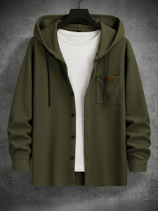 vamikacreationn Men Solid Casual Green Shirt