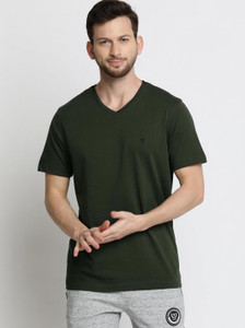 VAN HEUSEN Solid Men V Neck Green