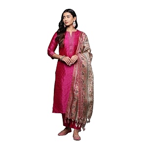 Varanga Women Embroidered Straight Kurta Pant Set