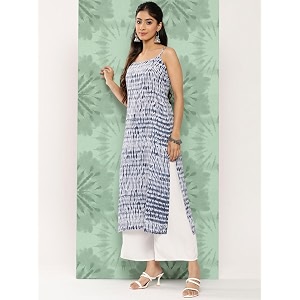 Varanga Women Silk Printed Kurta Set