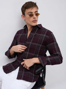 VASTRADO Men Checkered Casual Maroon Shirt