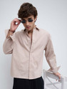 VASTRADO Men Oversized Fit Solid Cut Away