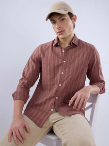 VASTRADO Men Regular Fit Striped Cut Away