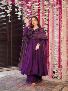 Vastrangam Embroidered Anarkali Kurta Bottom Dupatta